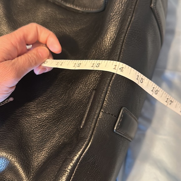 EUC Leather Fossil tote - Picture 13 of 16